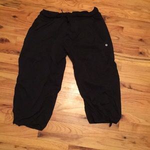 lululemon capri jogger